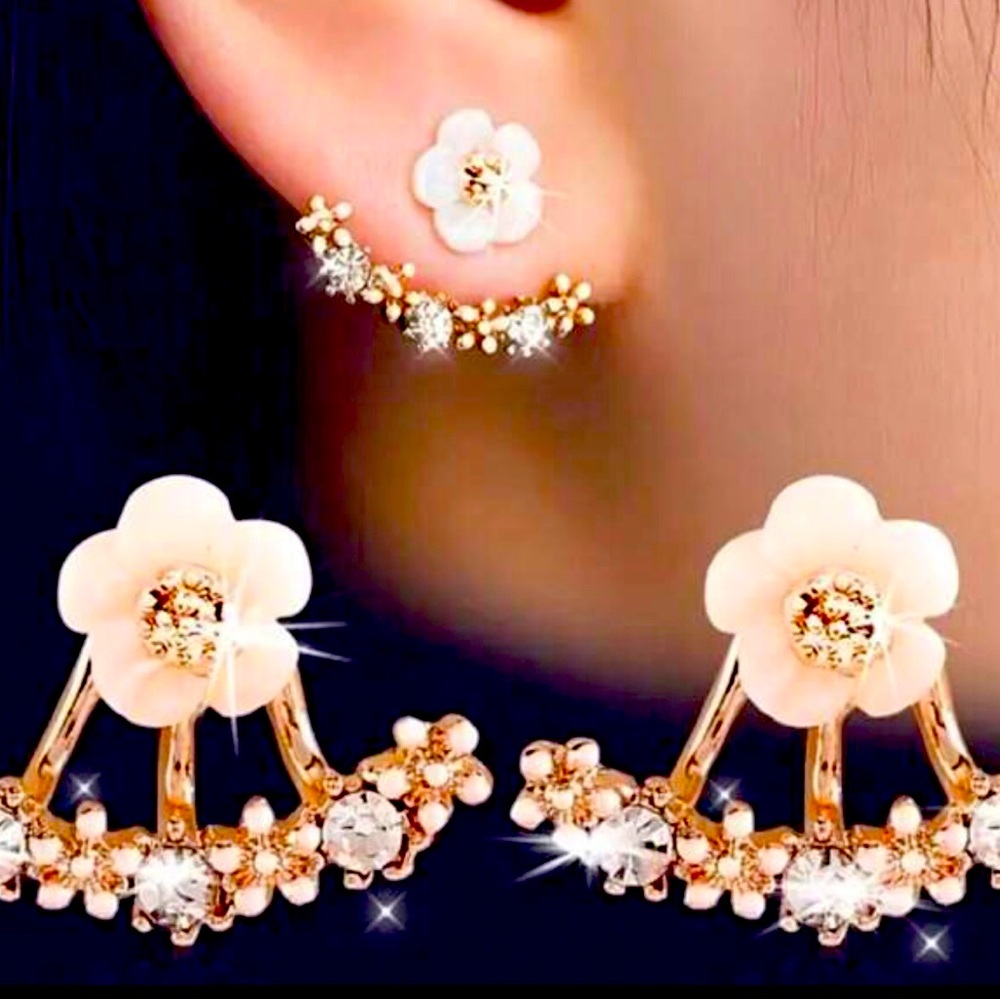 Fonmor kids random 1 pair cute flower shaped earrings. New